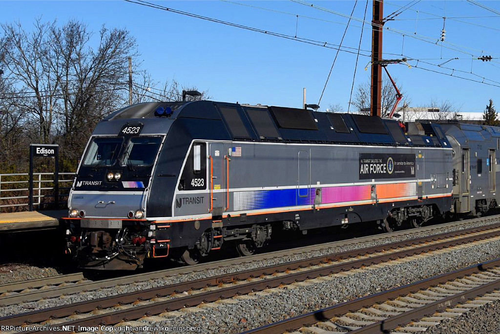 NJT 4523